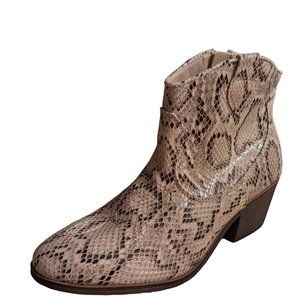 Women's NWT SO faux snakeskin ankle boots, tan/multi, size 10 M
